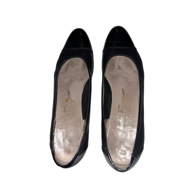 Salvatore Ferragamo Leather Block Heel Pumps Size 7.5 Black Textured & Patent Le - Picture 5 of 7